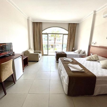 Forum Residence Hotel 말마리스 외부 사진